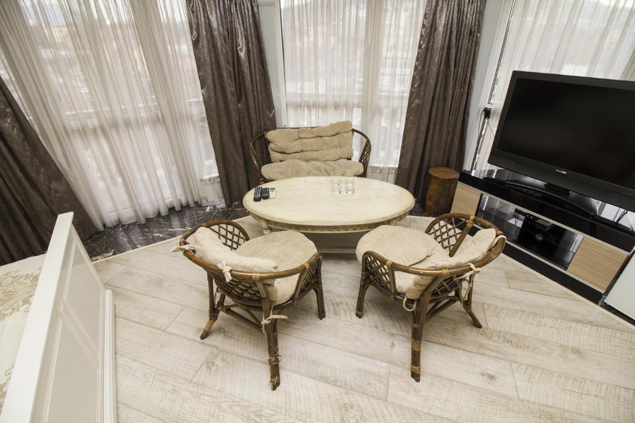 Apartment Pervomayskaya 15 Pyatigorsk Dış mekan fotoğraf